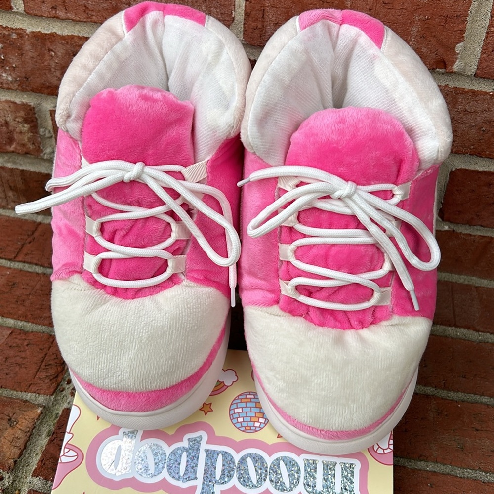 Moodpop Pink/Cream Plush Cushioned Platform Sneaker Ladies Novelty Slippers